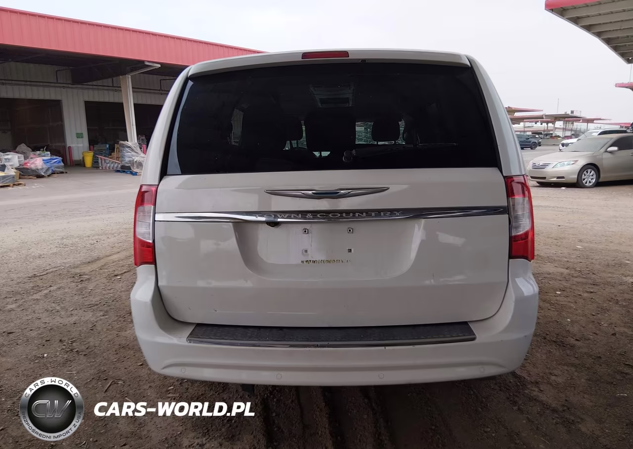 2012 Chrysler Town & Country Touring-L VIN:2C4RC1CG5CR345886 - 16