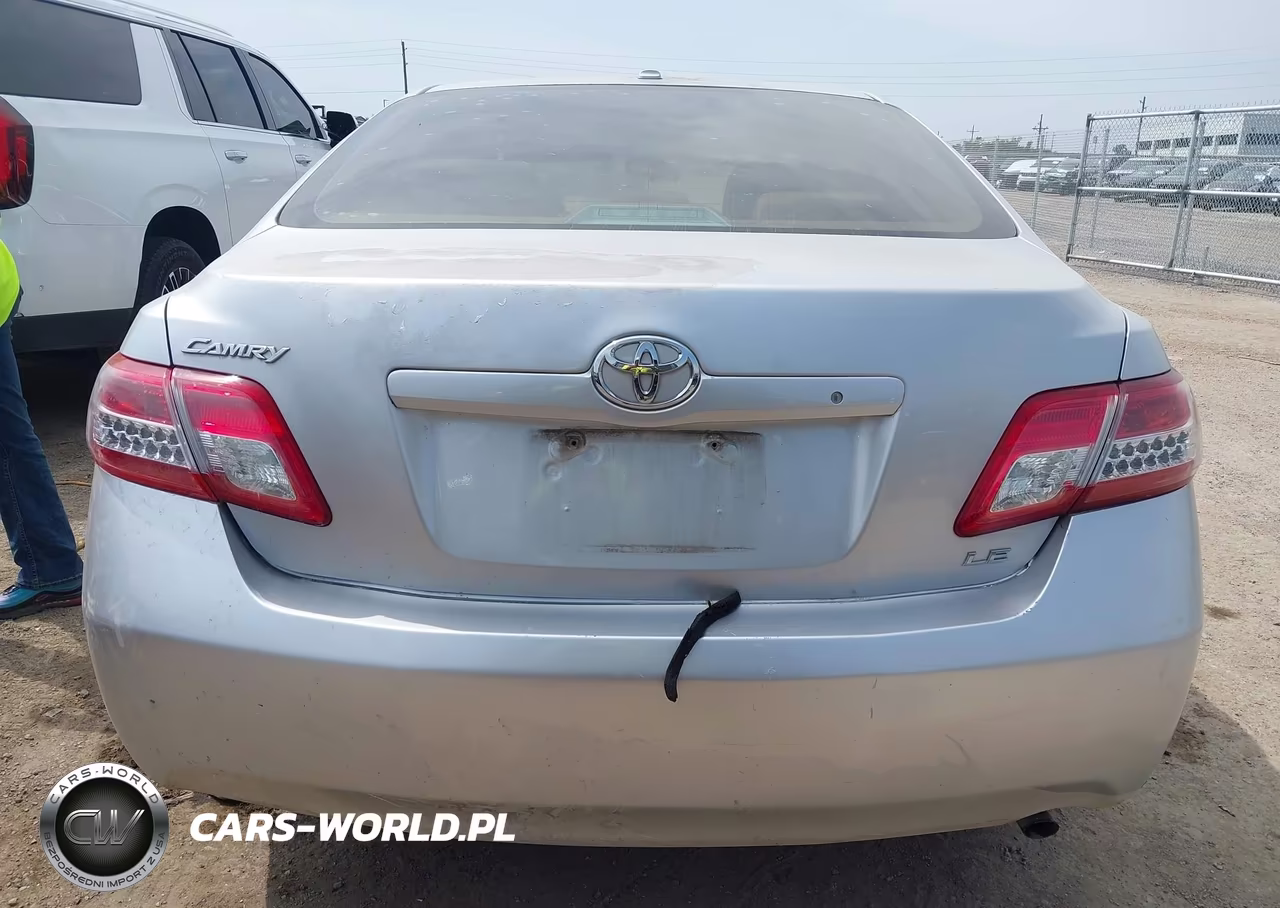 2010 Toyota Camry Le VIN:4T4BF3EK9AR026014 - 16