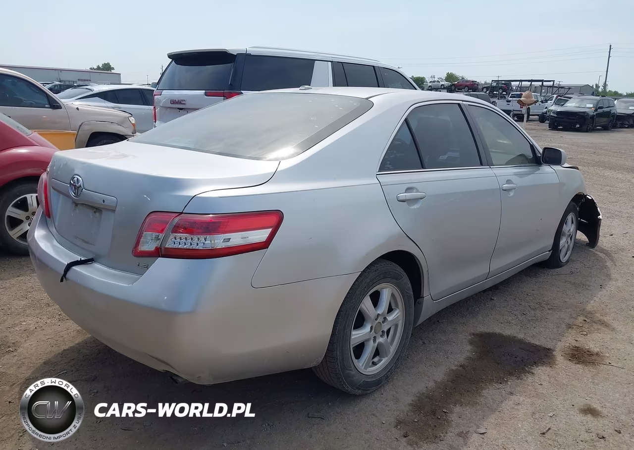 2010 Toyota Camry Le VIN:4T4BF3EK9AR026014 - 4