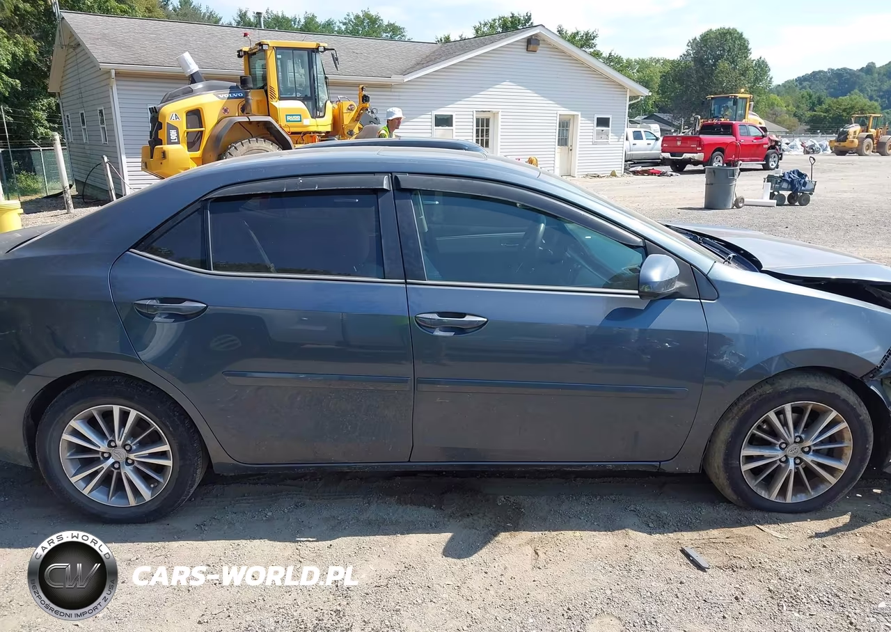 2015 Toyota Corolla Le Plus VIN:2T1BURHE6FC400614 - 14