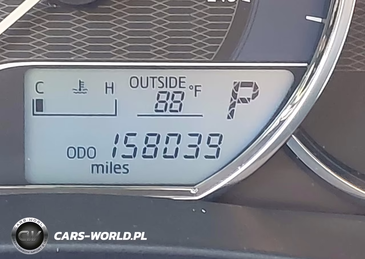 2015 Toyota Corolla Le Plus VIN:2T1BURHE6FC400614 - 16