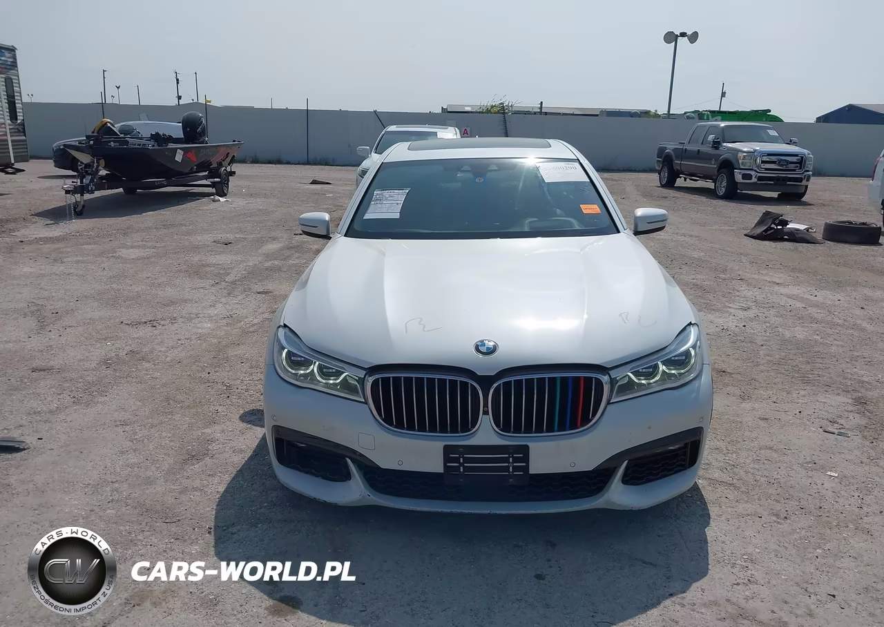 2018 BMW 750I VIN:WBA7F0C57JGM23328 - 12