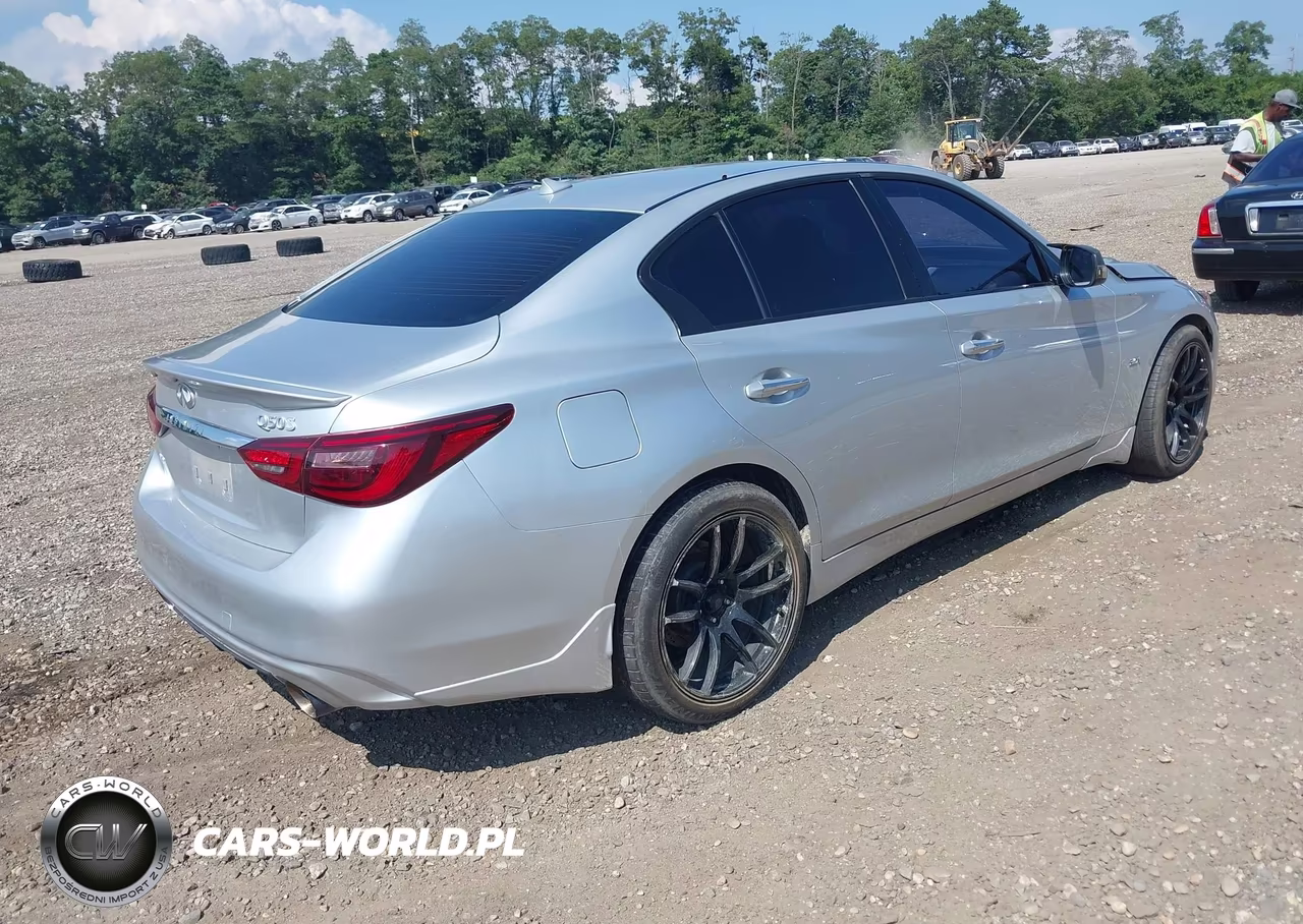 2019 Infiniti Q50 3.0T Luxe VIN:JN1EV7ARXKM590042 - 4