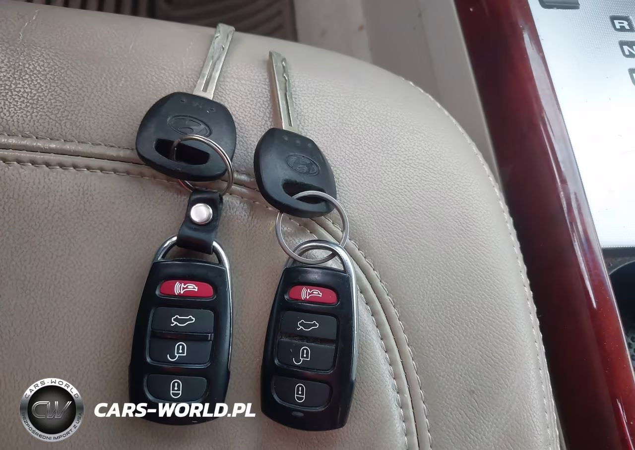 2006 Hyundai Azera VIN:KMHFC46F06A061836 - 11