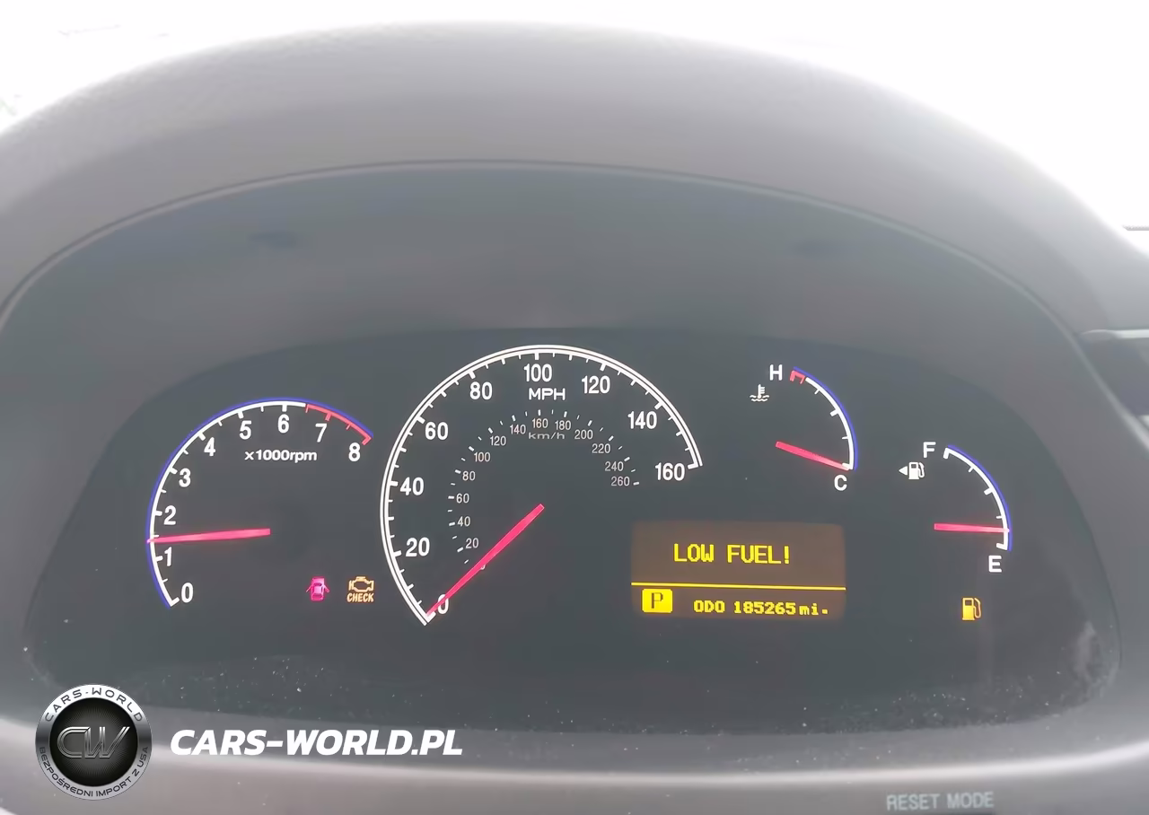 2006 Hyundai Azera VIN:KMHFC46F06A061836 - 7
