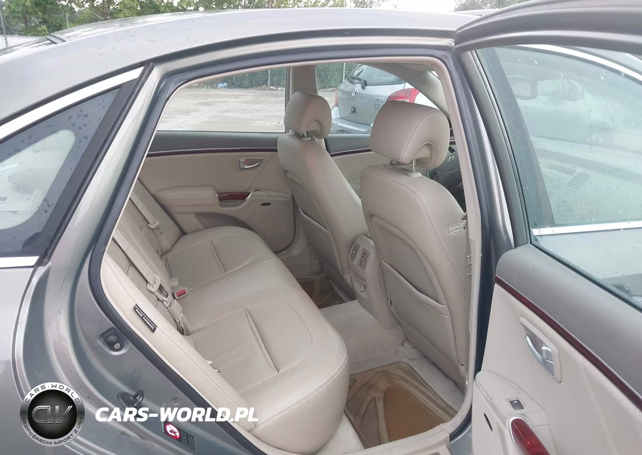 2006 Hyundai Azera VIN:KMHFC46F06A061836 - 8