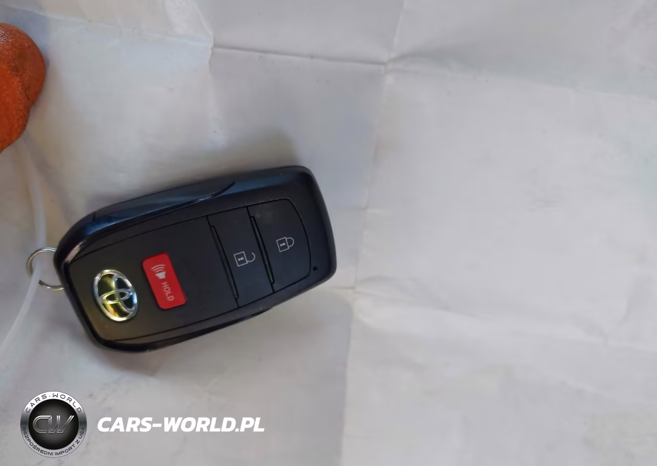 2026 Toyota Prius Plug-In Hybrid Xse VIN:JTDACACU5T3062089 - 11