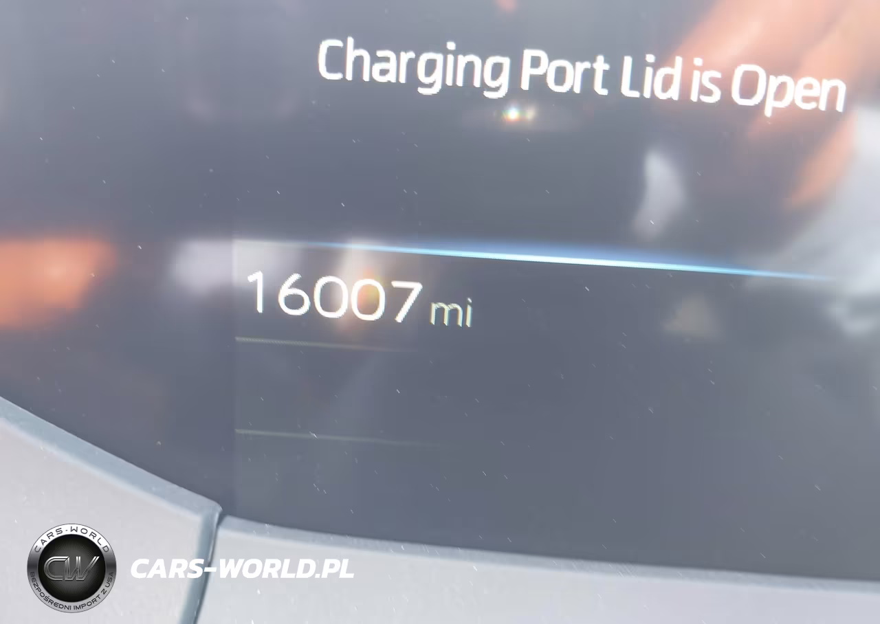 2026 Toyota Prius Plug-In Hybrid Xse VIN:JTDACACU5T3062089 - 15