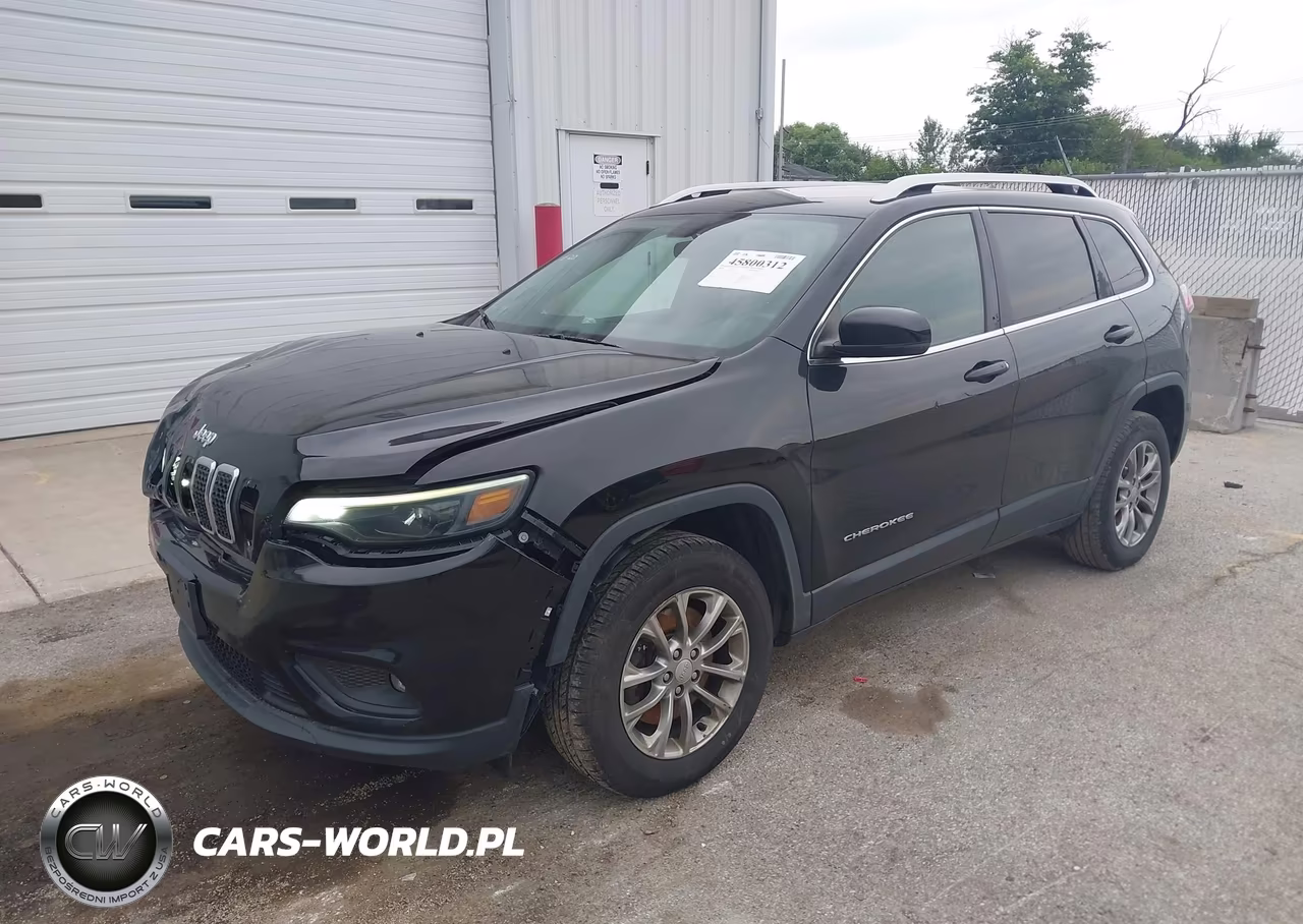 2019 Jeep Cherokee Latitude Plus 4X4 VIN:1C4PJMLB7KD417515 - 2