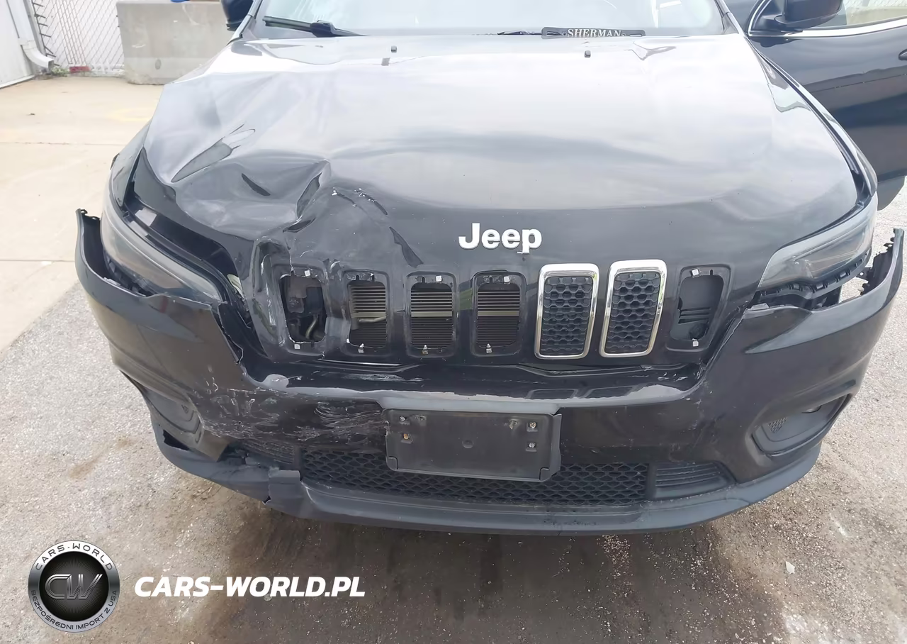 2019 Jeep Cherokee Latitude Plus 4X4 VIN:1C4PJMLB7KD417515 - 6