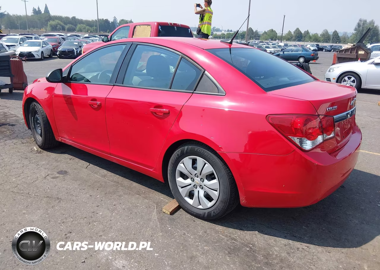 2014 Chevrolet Cruze Ls Auto VIN:1G1PA5SG9E7454449 - 3