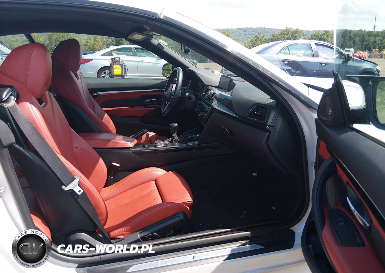 2015 BMW M4 VIN:WBS3U9C58FP967896 - 5