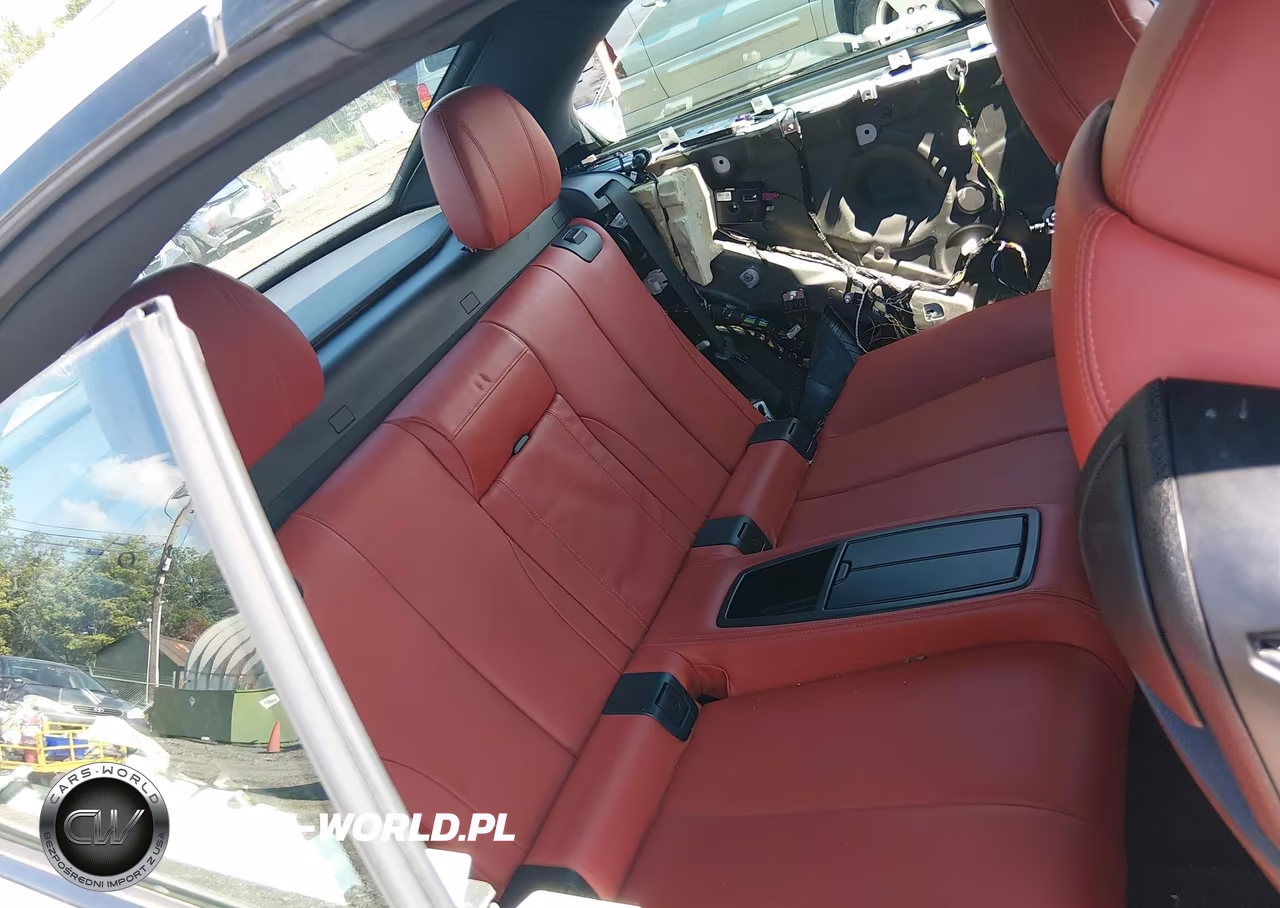 2015 BMW M4 VIN:WBS3U9C58FP967896 - 8