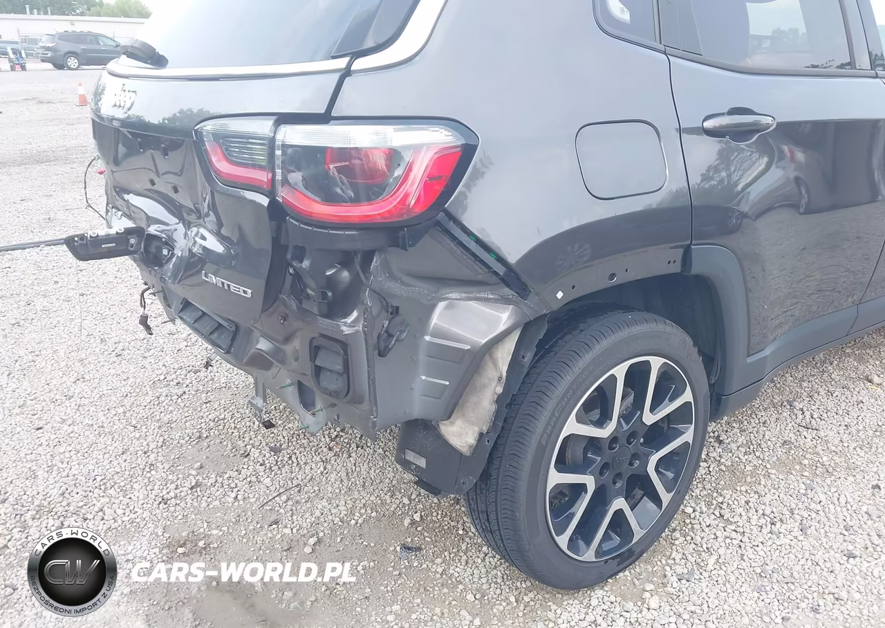 2018 Jeep Compass Limited 4X4 VIN:3C4NJDCB6JT315400 - 18