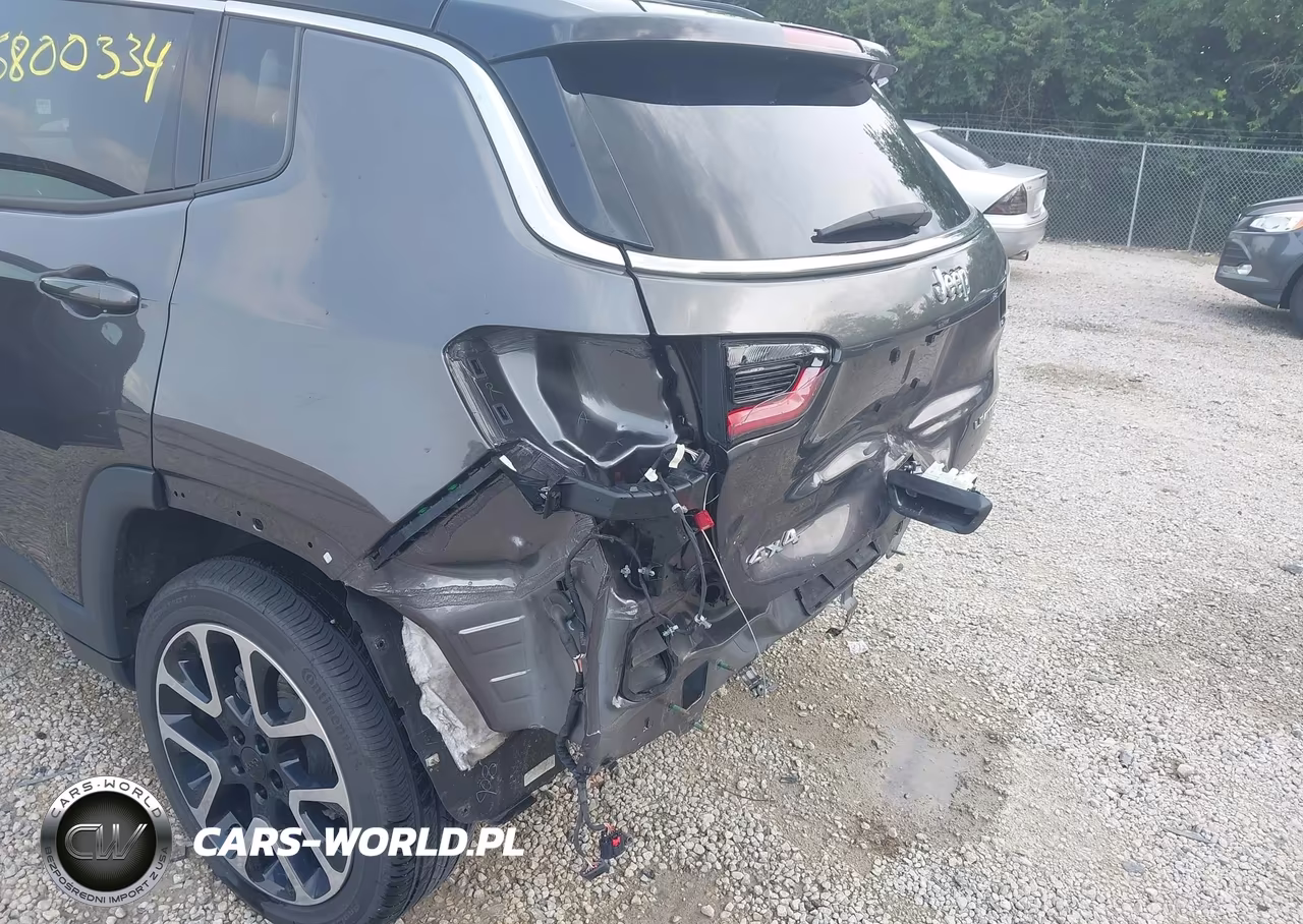 2018 Jeep Compass Limited 4X4 VIN:3C4NJDCB6JT315400 - 19