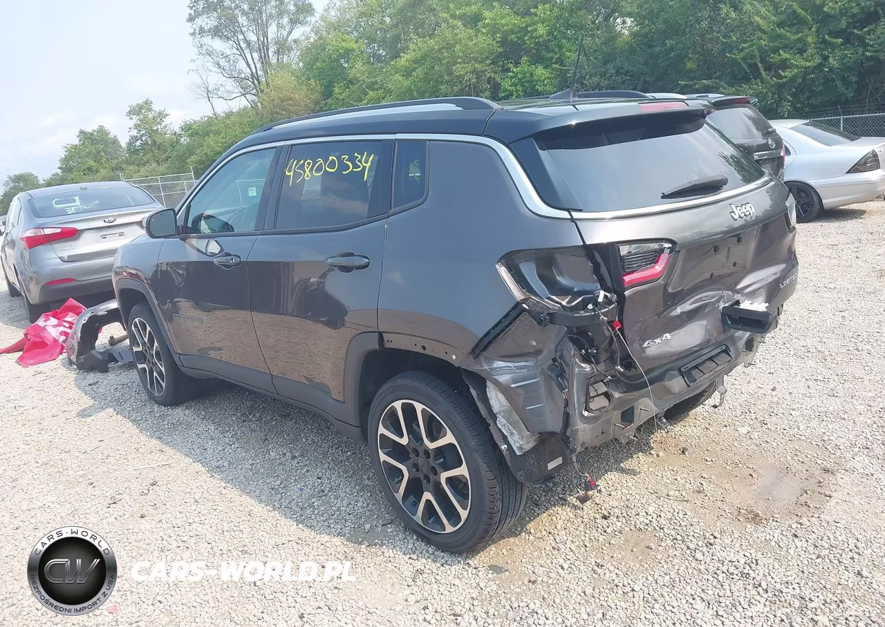 2018 Jeep Compass Limited 4X4 VIN:3C4NJDCB6JT315400 - 3