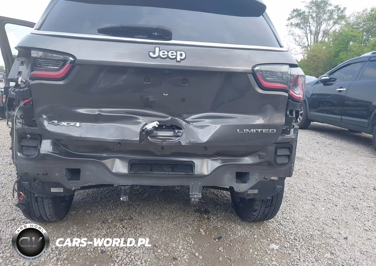 2018 Jeep Compass Limited 4X4 VIN:3C4NJDCB6JT315400 - 6