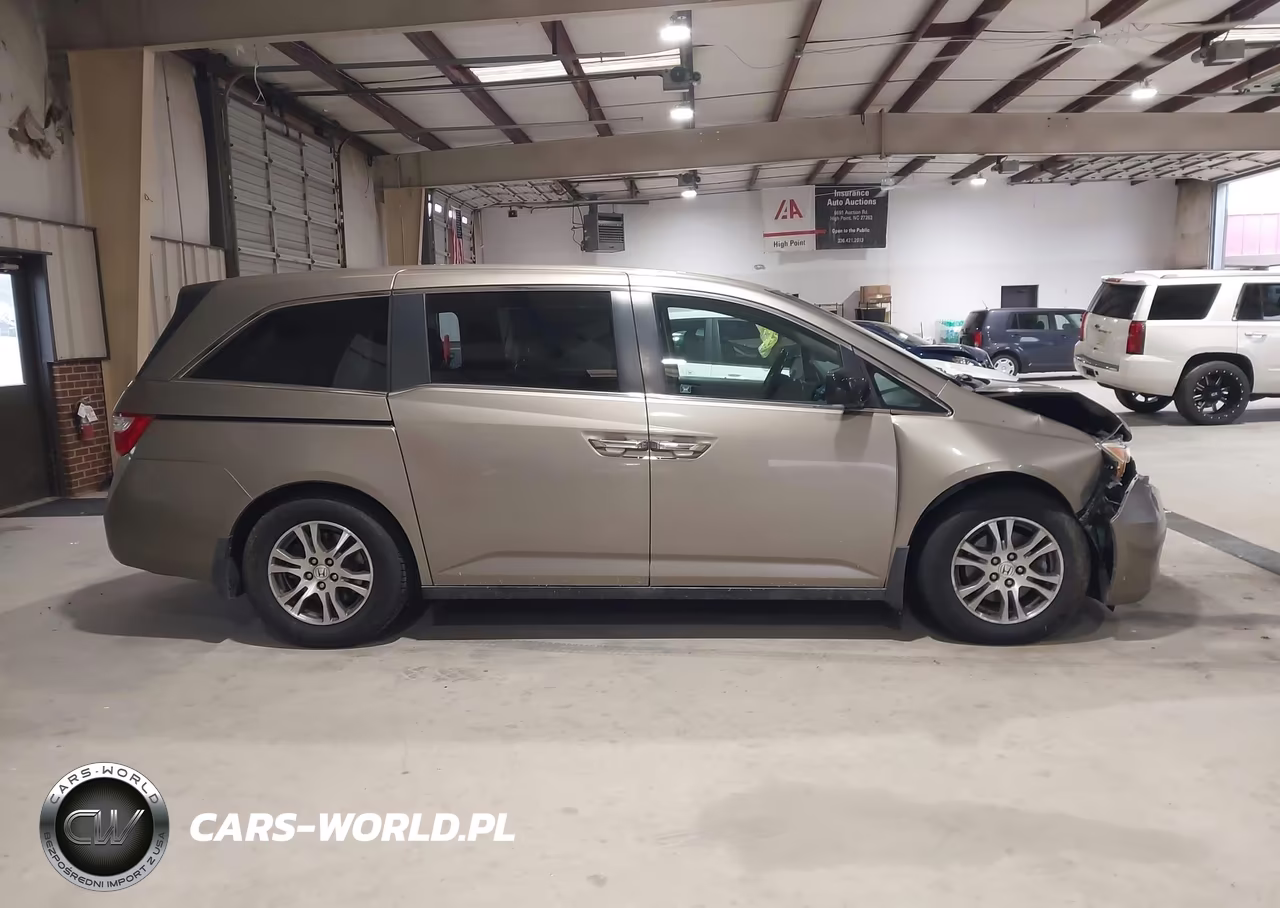 2011 Honda Odyssey Ex-L VIN:5FNRL5H6XBB035976 - 13