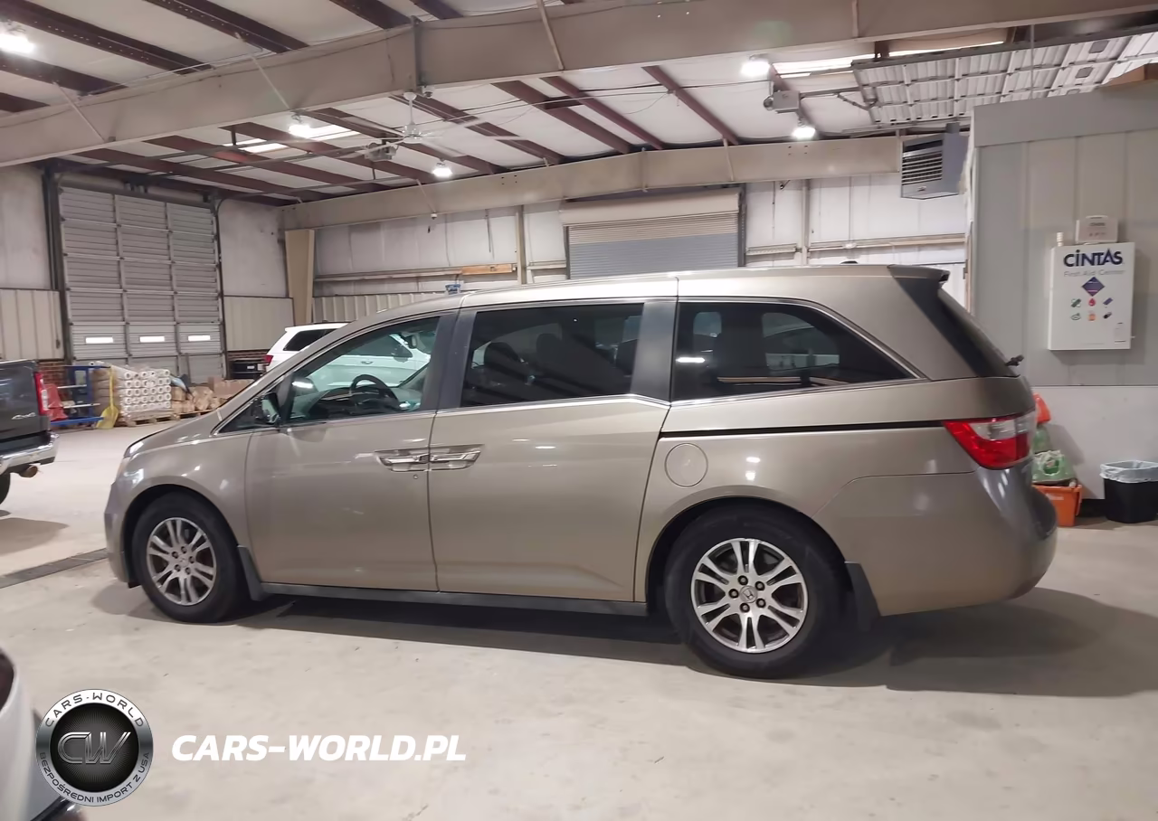 2011 Honda Odyssey Ex-L VIN:5FNRL5H6XBB035976 - 14
