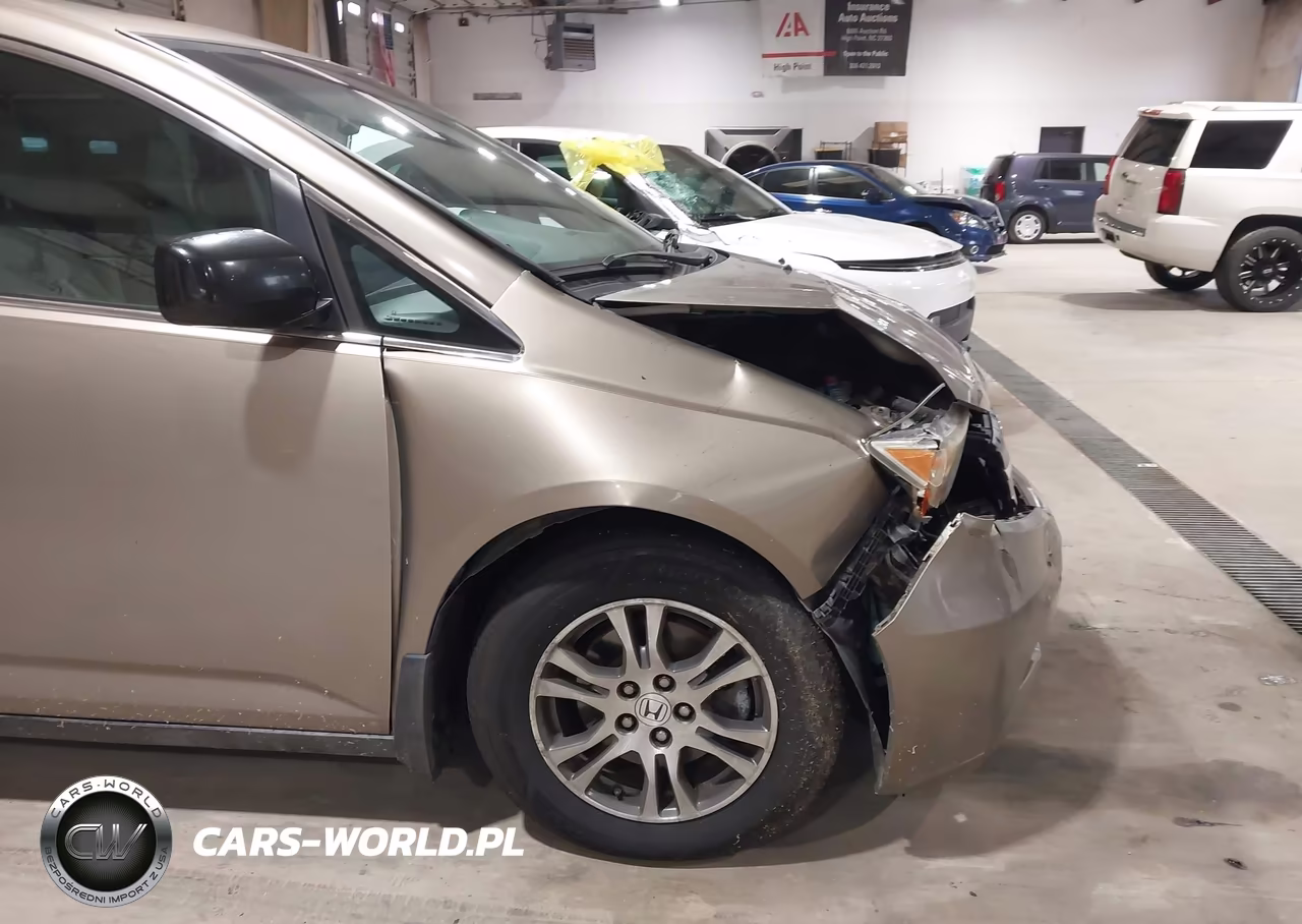 2011 Honda Odyssey Ex-L VIN:5FNRL5H6XBB035976 - 6