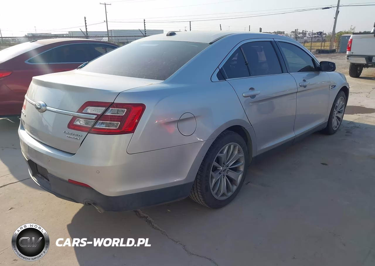 2016 Ford Taurus Limited VIN:1FAHP2F82GG106383 - 4