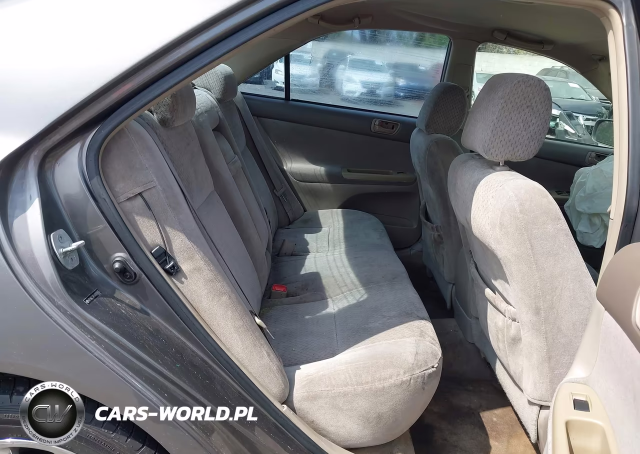 2004 Toyota Camry Le VIN:4T1BE32K54U808865 - 8