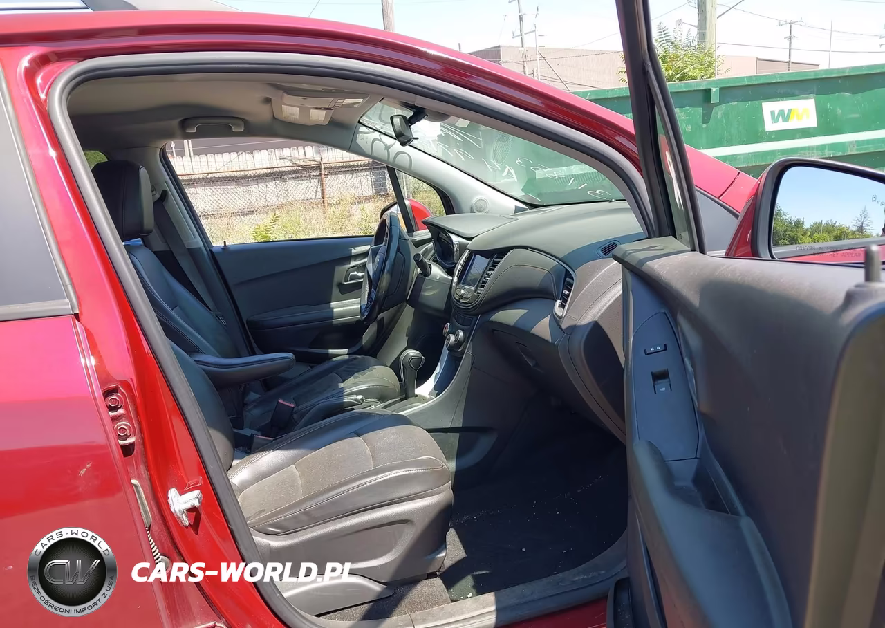 2021 Chevrolet Trax Awd Lt VIN:KL7CJPSB5MB311853 - 5