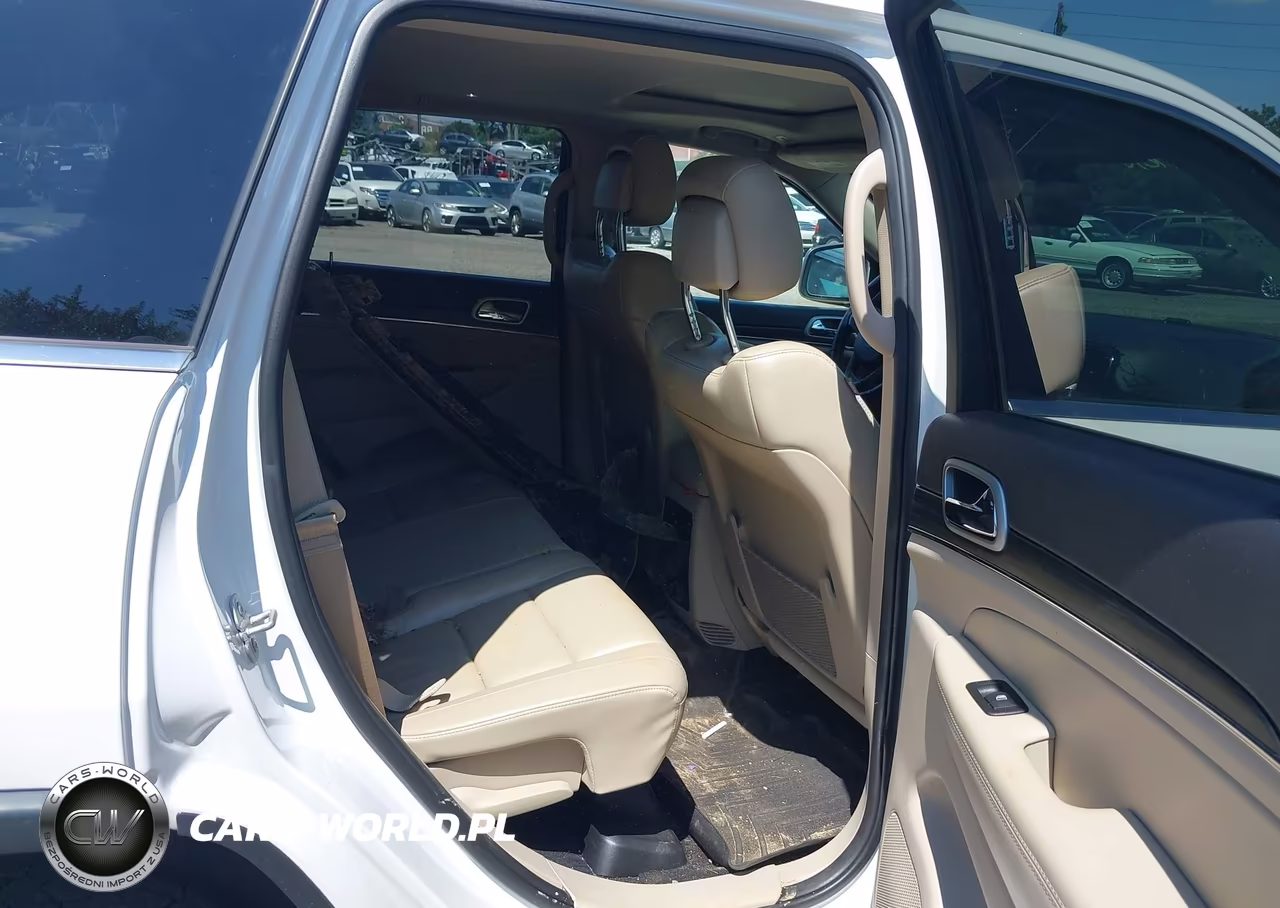 2019 Jeep Grand Cherokee Limited 4X4 VIN:1C4RJFBG7KC649068 - 8