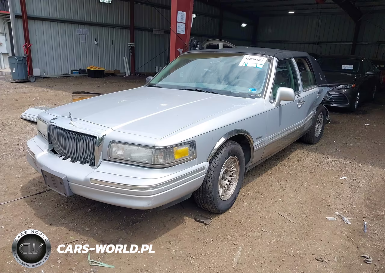 1997 Lincoln Town Car Executive VIN:1LNLM81W2VY672164 - 2