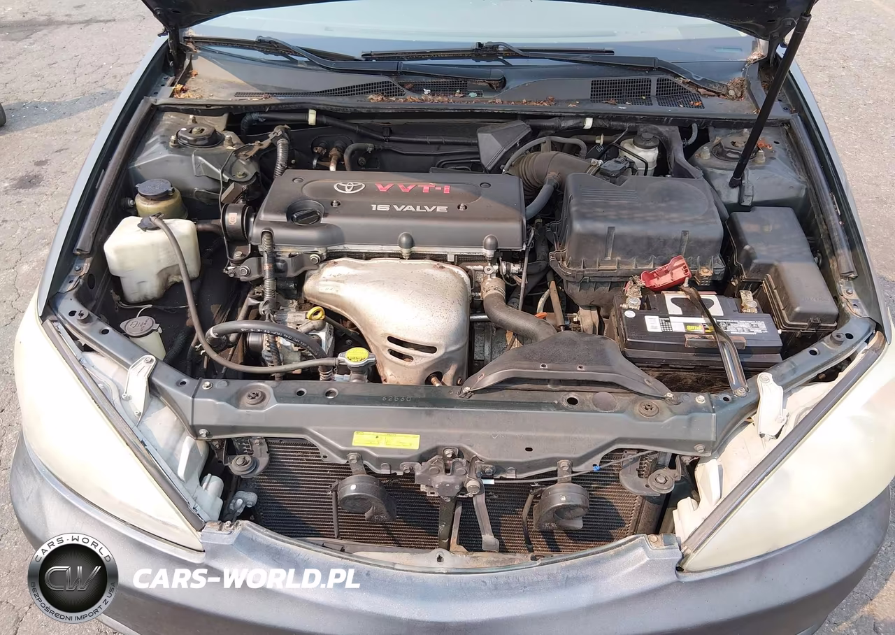 2003 Toyota Camry Le VIN:4T1BE32K13U685581 - 10
