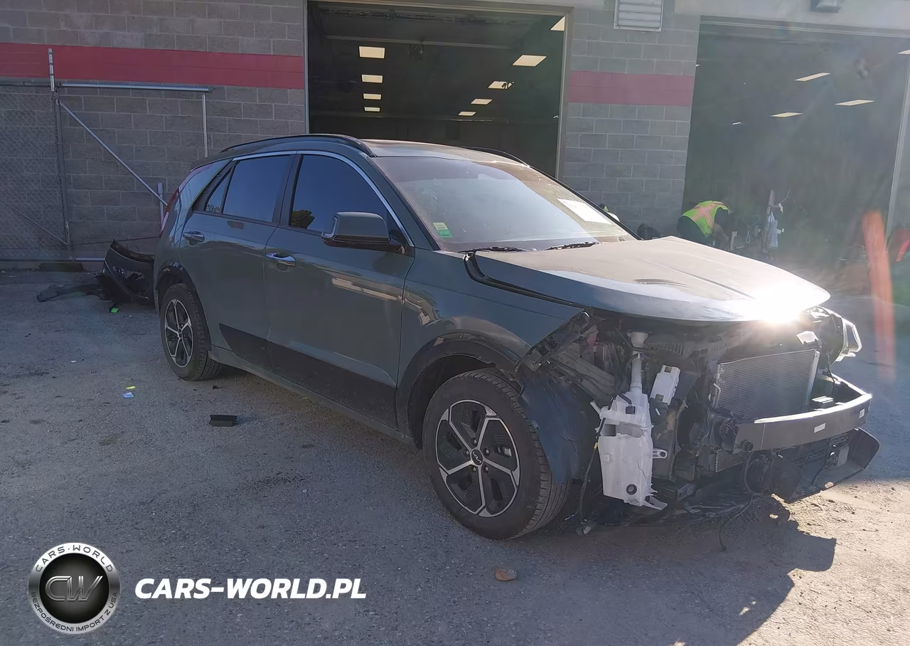 2023 Kia Niro Sx
