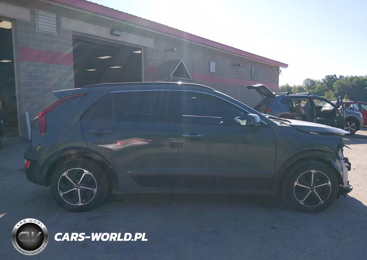 2023 Kia Niro Sx VIN:KNDCT3LE8P5045665 - 13