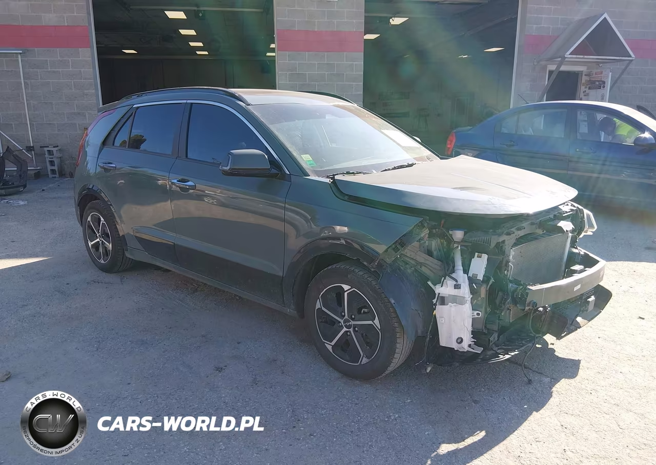 2023 Kia Niro Sx VIN:KNDCT3LE8P5045665 - 6