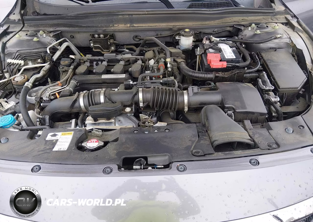 2018 Honda Accord Sport VIN:1HGCV1F30JA240765 - 10