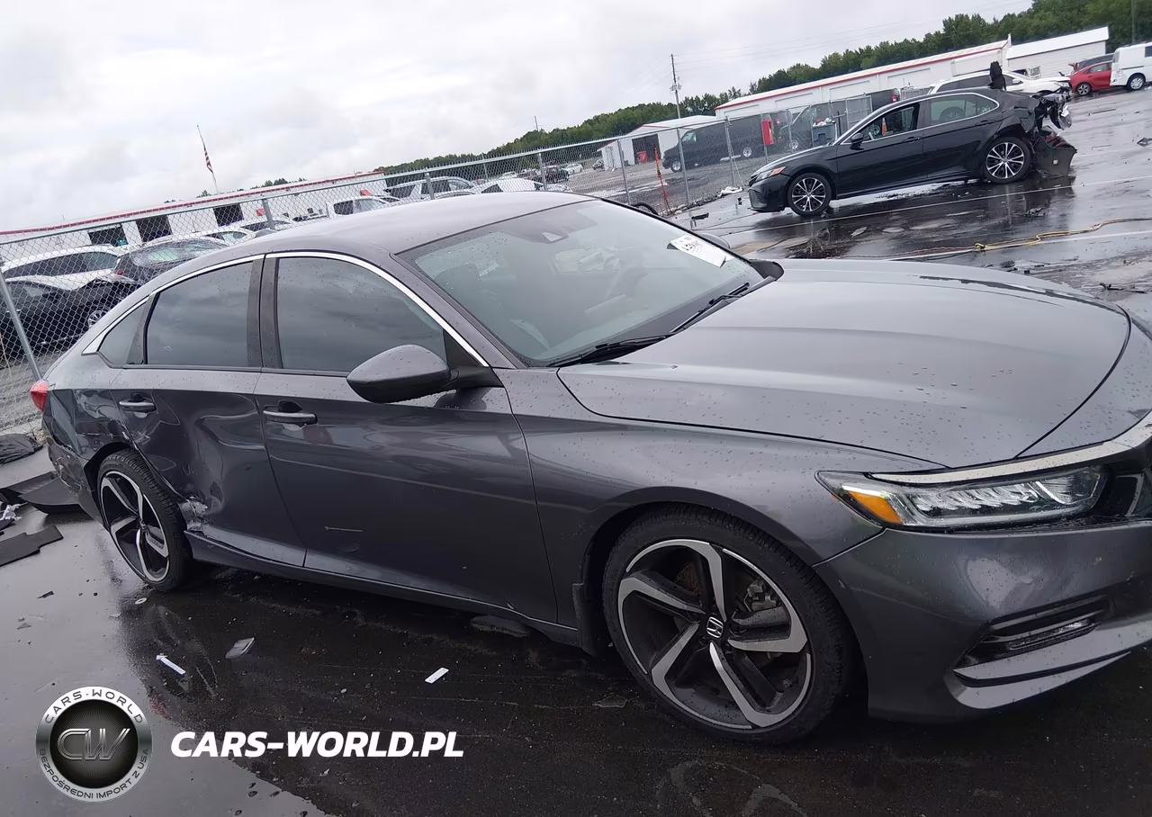 2018 Honda Accord Sport VIN:1HGCV1F30JA240765 - 13