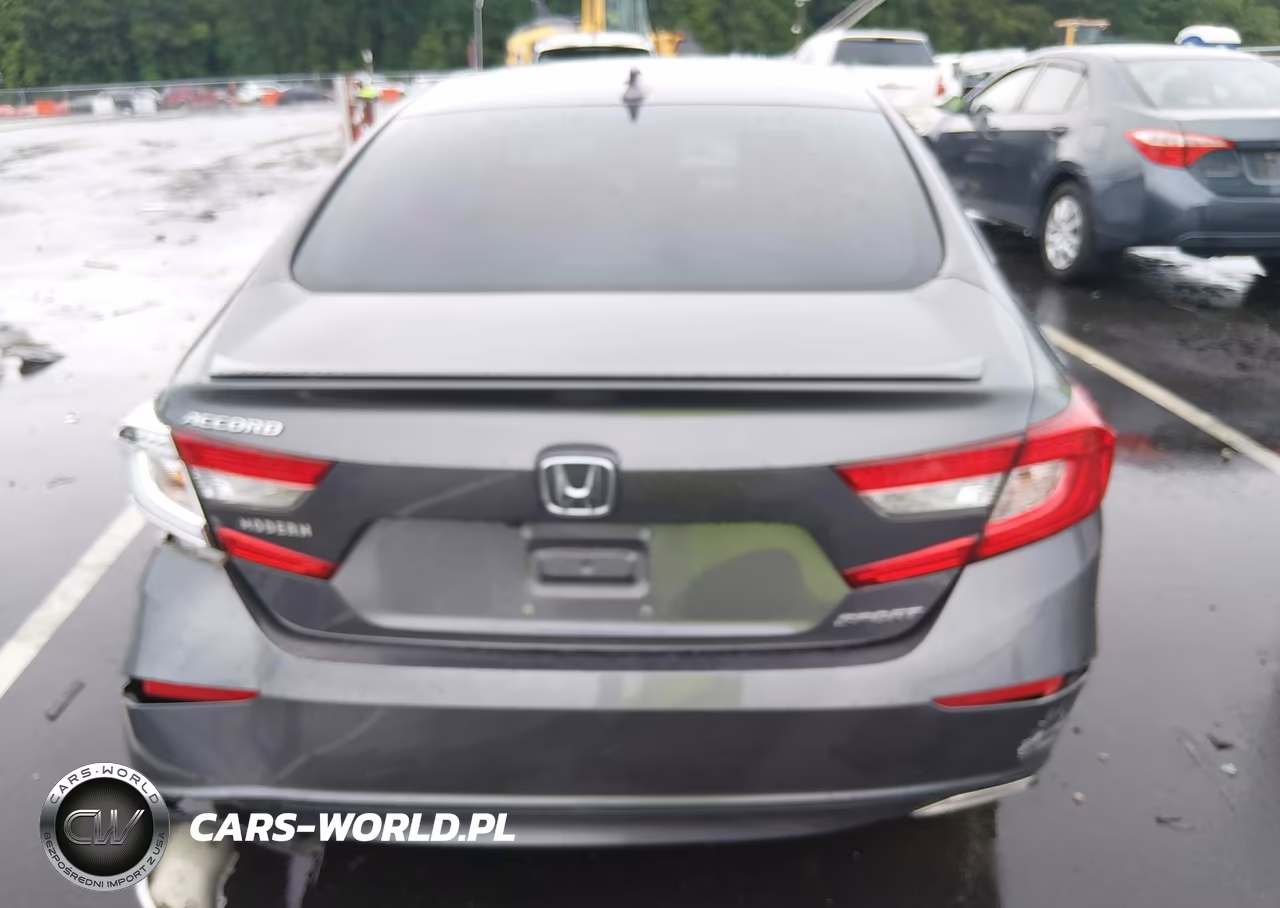 2018 Honda Accord Sport VIN:1HGCV1F30JA240765 - 16