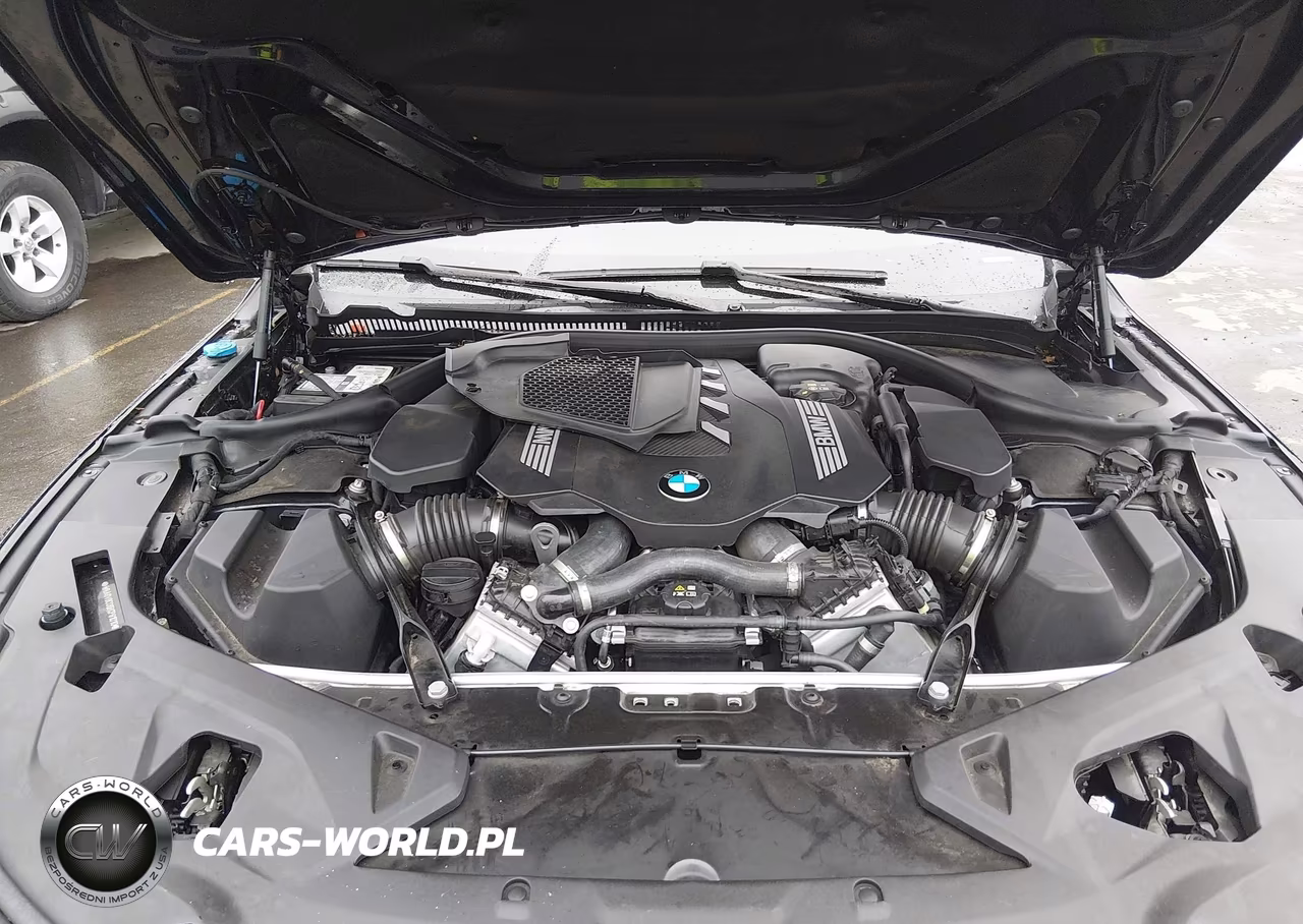 2024 BMW M850I Gran Coupe xDrive VIN:WBAGV8C06RCP91010 - 10