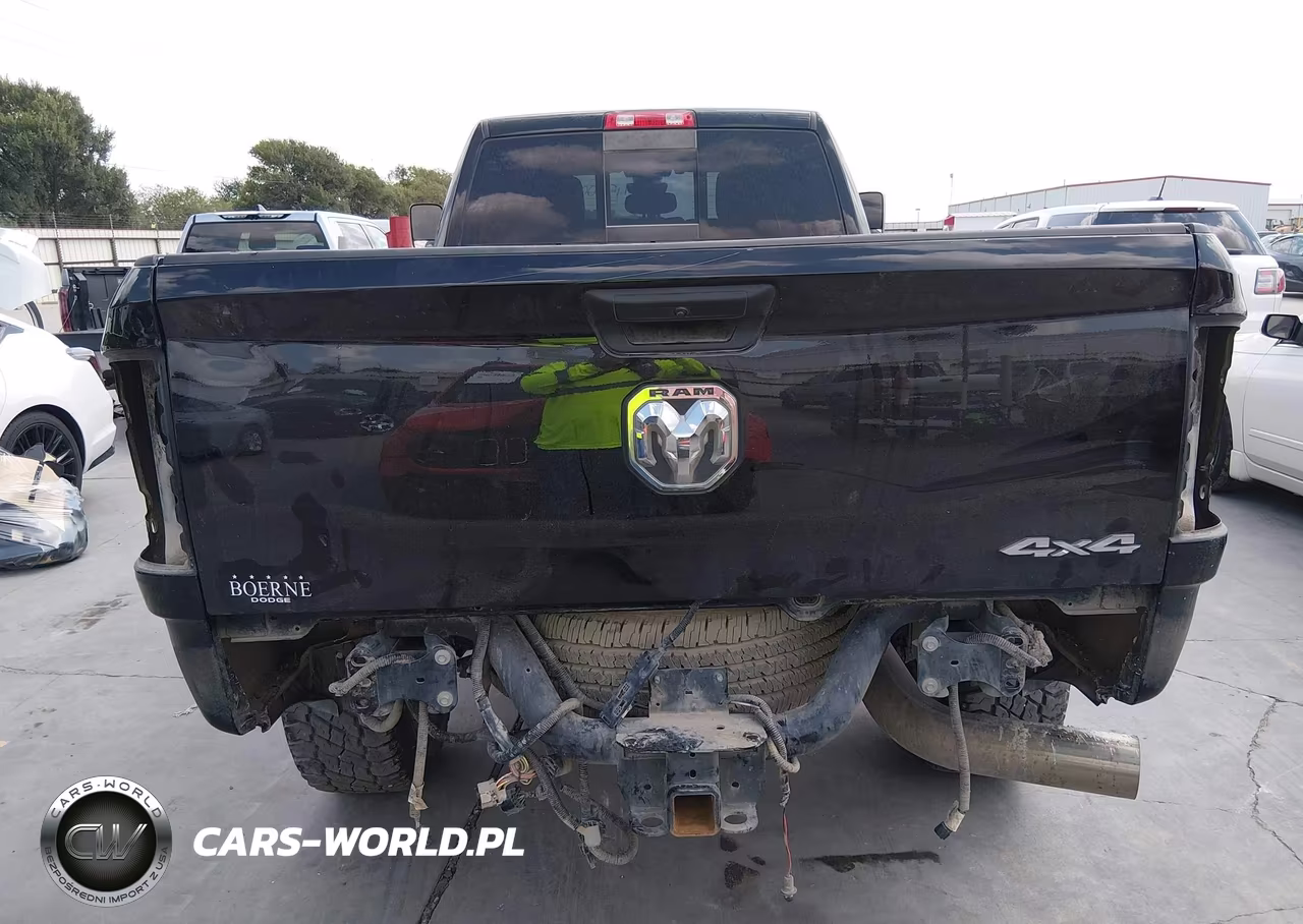 2022 Ram 2500 Tradesman 4X4 8' Box VIN:3C6UR5HL2NG411316 - 17