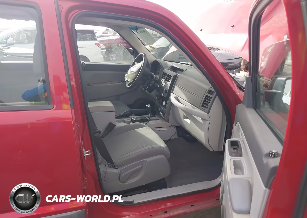 2008 Jeep Liberty Sport VIN:1J8GN28K78W236440 - 5