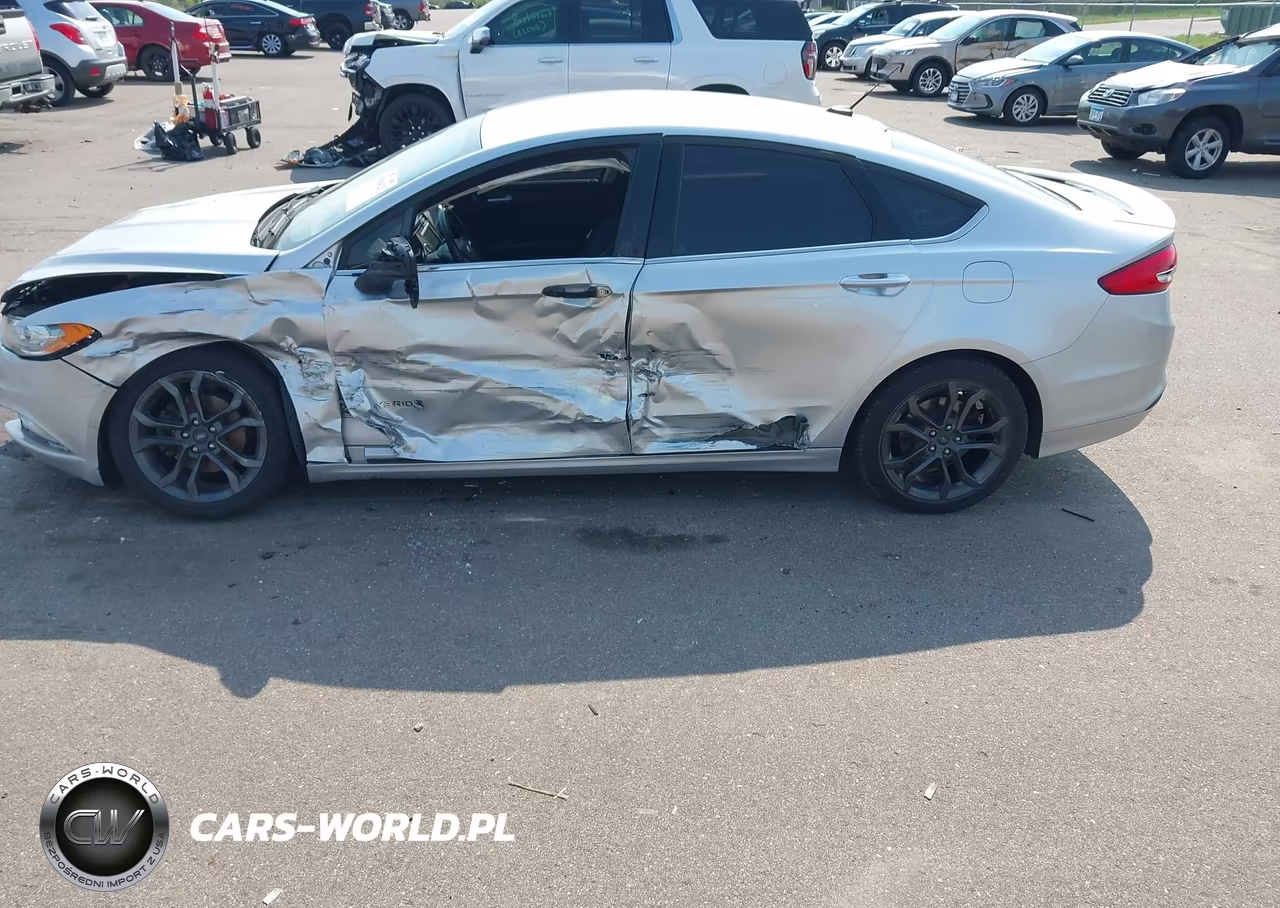 2018 Ford Fusion Hybrid Se VIN:3FA6P0LU2JR166144 - 15