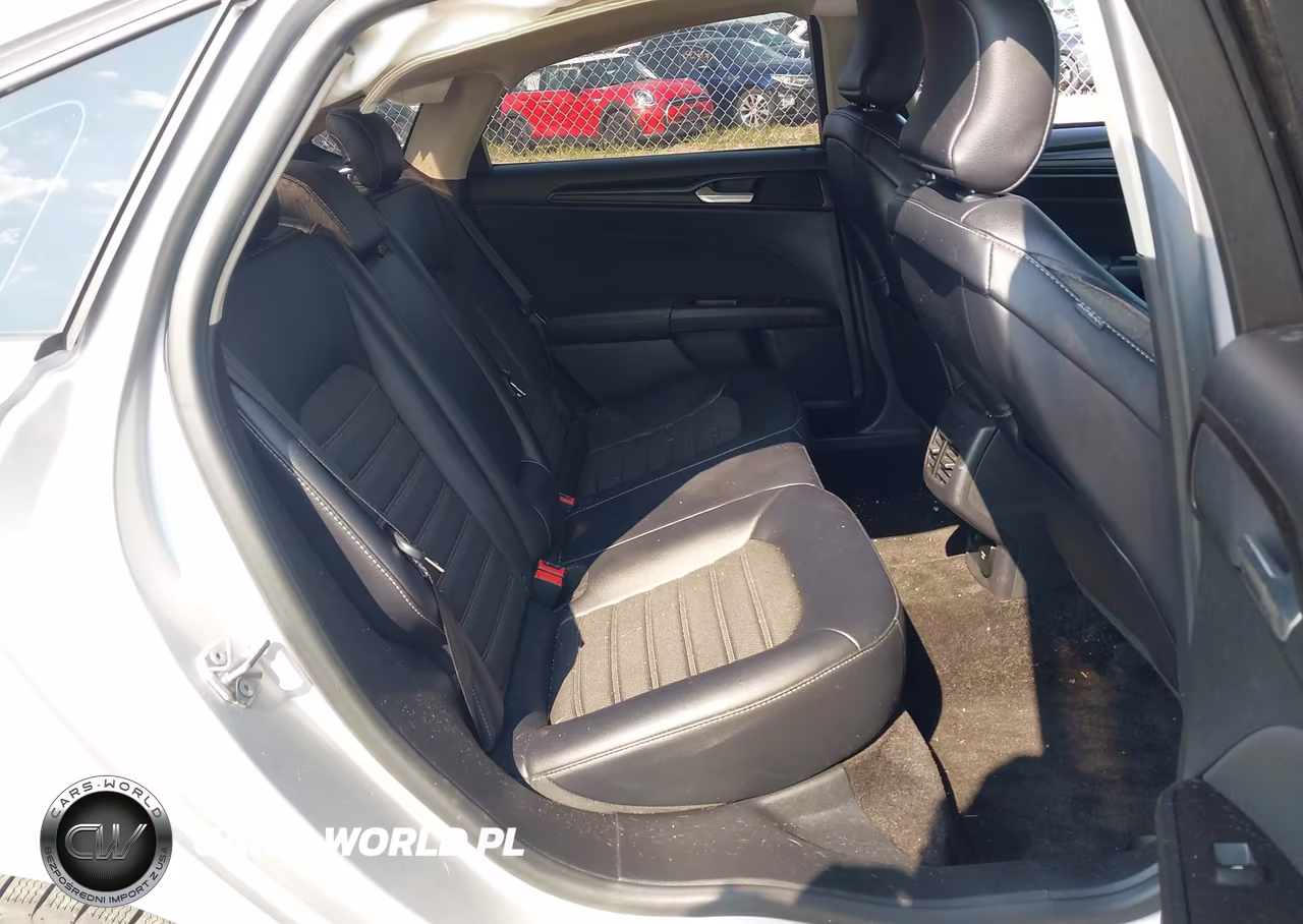 2018 Ford Fusion Hybrid Se VIN:3FA6P0LU2JR166144 - 8