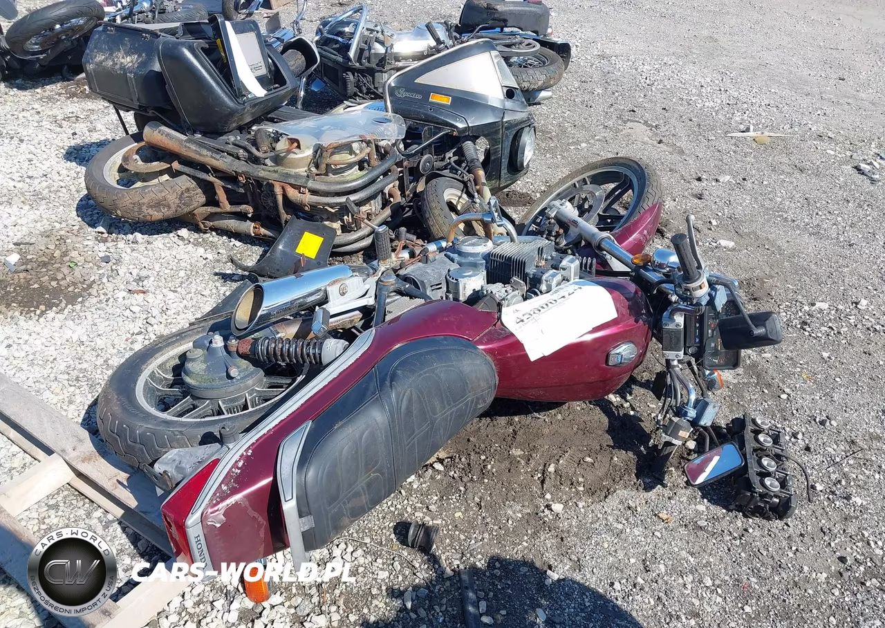 1985 Honda Cb650 Sc VIN:JH2RC1305FM207119 - 4