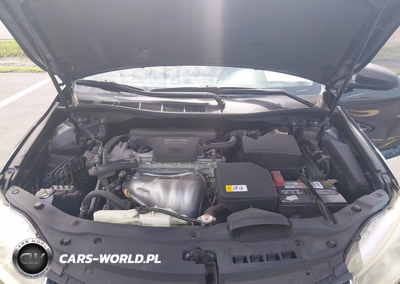 2017 Toyota Camry Le VIN:4T1BF1FK3HU695760 - 10