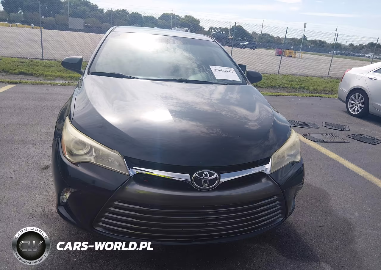 2017 Toyota Camry Le VIN:4T1BF1FK3HU695760 - 12