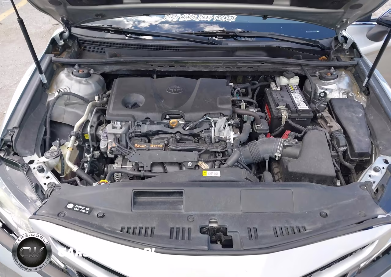 2020 Toyota Camry Se VIN:4T1G11AK9LU889889 - 10