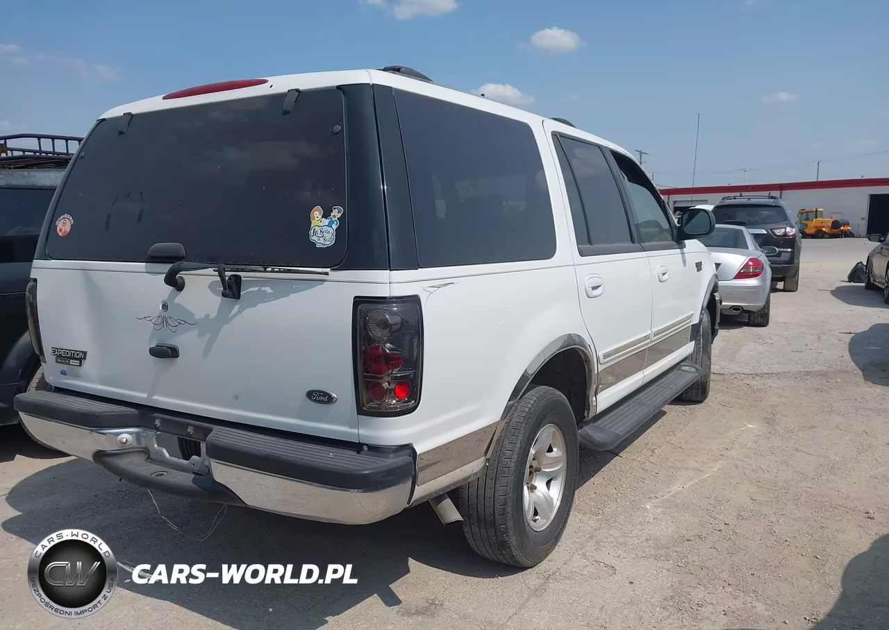 1999 Ford Expedition Xlt VIN:1FMRU1867XLB99367 - 4