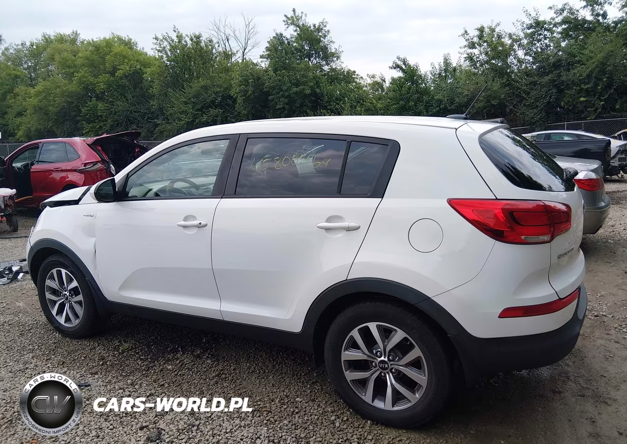 2015 Kia Sportage Lx VIN:KNDPBCAC8F7780087 - 15