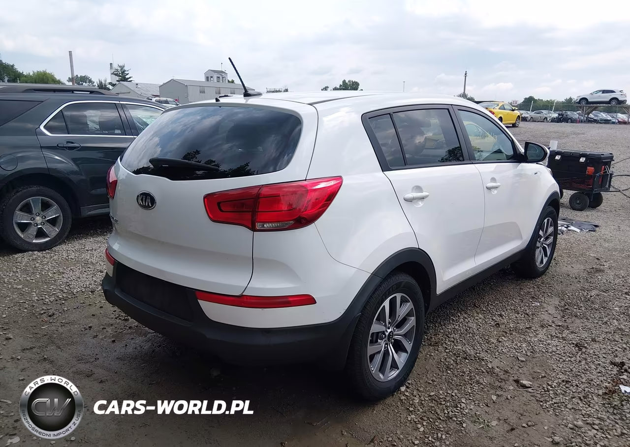 2015 Kia Sportage Lx VIN:KNDPBCAC8F7780087 - 4