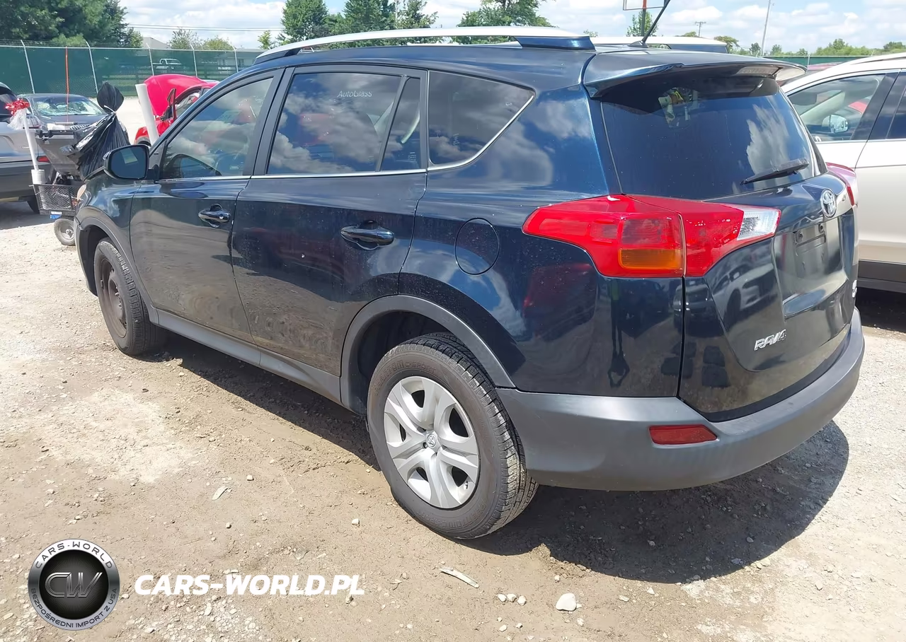 2015 Toyota Rav4 Le VIN:JTMBFREV7FD107953 - 3