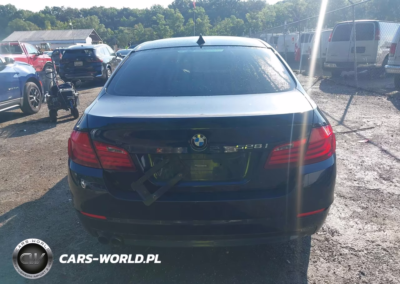 2012 BMW 528I xDrive VIN:WBAXH5C58CDW06653 - 16